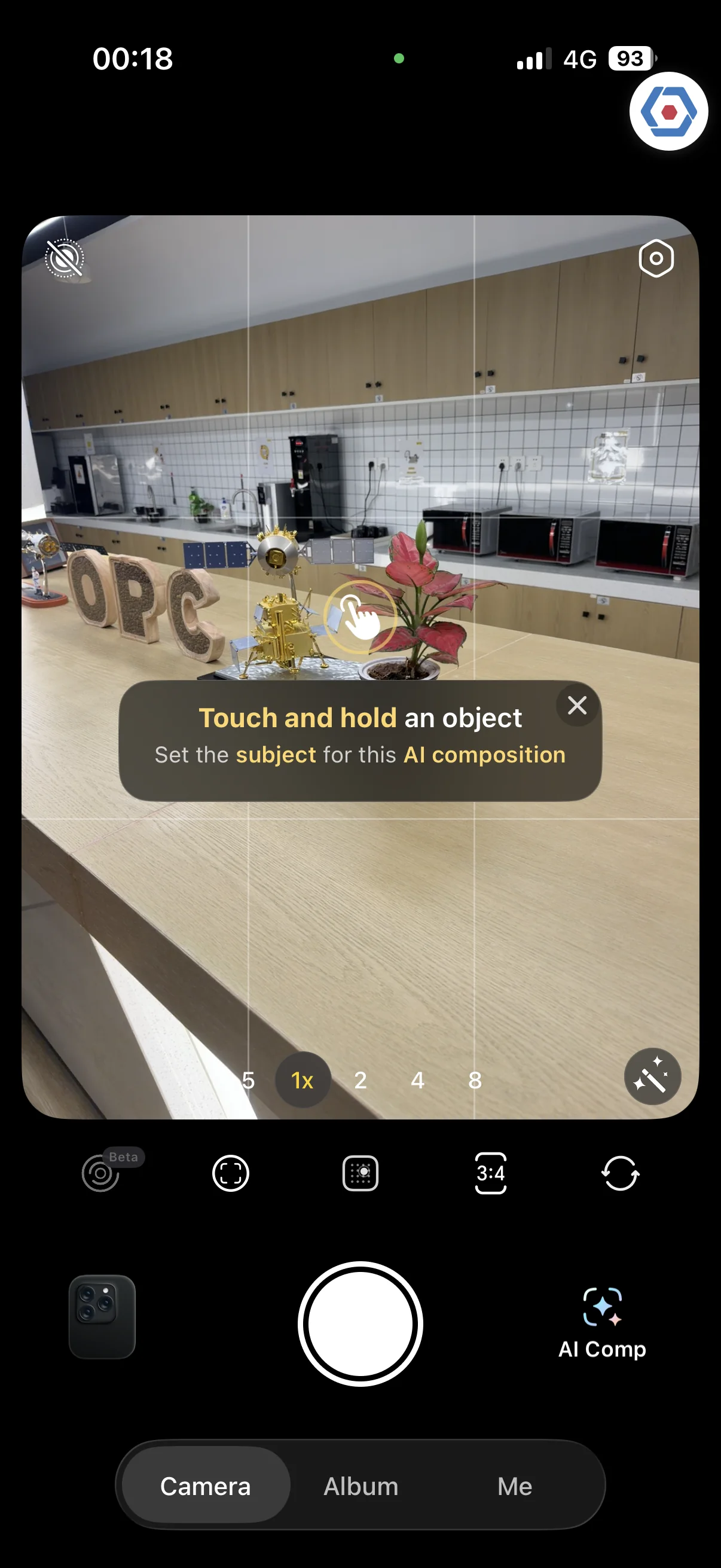 Doka Cam showing instructions to touch and hold an object